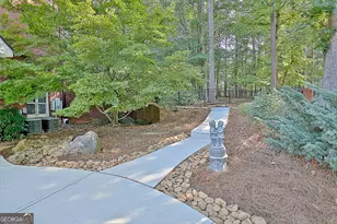 300 Broadmoor Dr, Fayetteville, GA 30215 - Photo 9