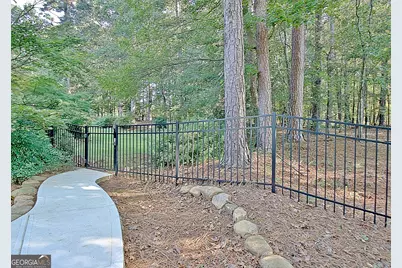 300 Broadmoor Drive, Fayetteville, GA 30215 - Photo 11