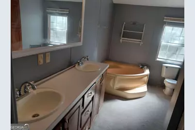 102 Brookview Drive, Griffin, GA 30223 - Photo 13