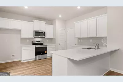 99 Holland Cove, Winder, GA 30680 - Photo 5