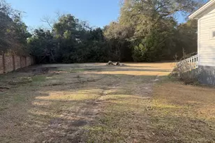 315 Pine Ave, Pinehurst, GA 31070 - Photo 5