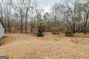 6137 Wesleyan Dr N, Macon, GA 31210 - Photo 7