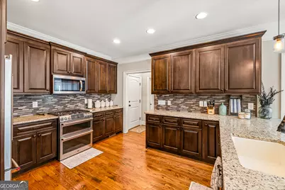 263 Woodmont Drive, Cornelia, GA 30531 - Photo 19