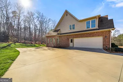263 Woodmont Drive, Cornelia, GA 30531 - Photo 7