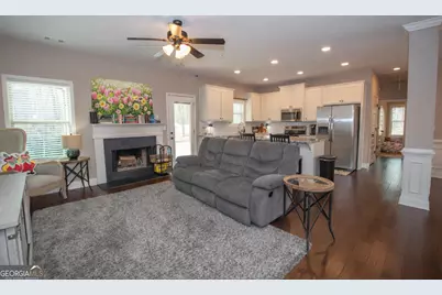 1410 Parkway Drive, Griffin, GA 30223 - Photo 9