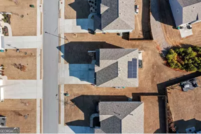 2527 Dayview Lane, Atlanta, GA 30331 - Photo 7