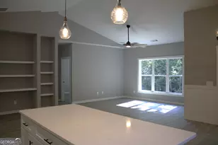 247 North Point Cir, Hartwell, GA 30643 - Photo 7