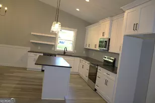 251 North Point Cir, Hartwell, GA 30643 - Photo 5