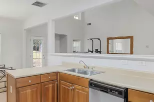 412 Eglington Tr, Locust Grove, GA 30248 - Photo 5