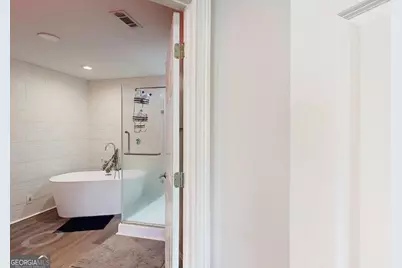 3275 Lenox Road NE #APT 413, Atlanta, GA 30324 - Photo 29