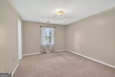 301 Lake Front Drive, Warner Robins, GA 31088 - Photo 17