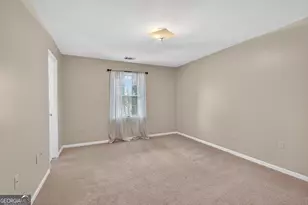 301 Lake Front Dr, Warner Robins, GA 31088 - Photo 17