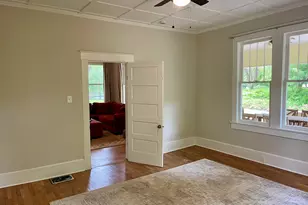 314 W South St, Greensboro, GA 30642 - Photo 9