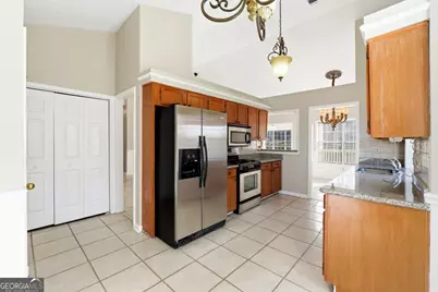 2001 Stone Forest Drive, Lawrenceville, GA 30043 - Photo 11