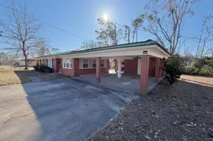 44 E Plum St, Hazlehurst, GA 31539 - Photo 25