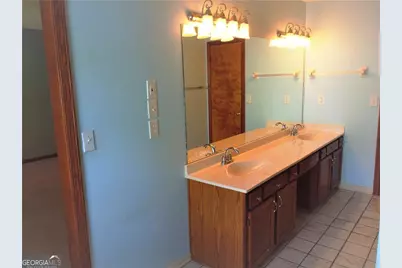 4865 Camberbridge Drive, Johns Creek, GA 30022 - Photo 19