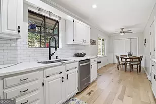 1402 McLendon Dr, Decatur, GA 30033 - Photo 7