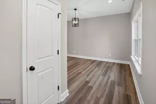 422 Maddox Rd, Griffin, GA 30224 - Photo 13