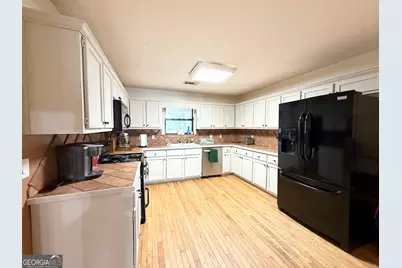 2124 Horseshoe Cove Road, Waverly, GA 31565 - Photo 9