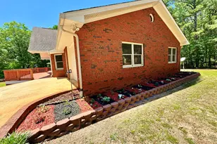 1310 Deerwood Dr, Madison, GA 30650 - Photo 57