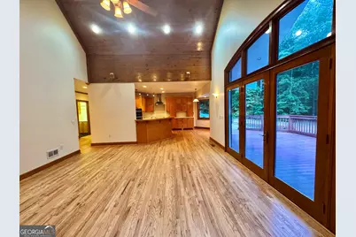 1310 Deerwood Drive, Madison, GA 30650 - Photo 7