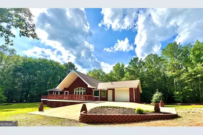 1310 Deerwood Drive, Madison, GA 30650 - Photo 1