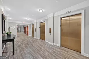 3334 Peachtree Rd NE, Atlanta, GA 30326 - Photo 25