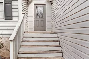 192 Duncans Mill Dr, Locust Grove, GA 30248 - Photo 3