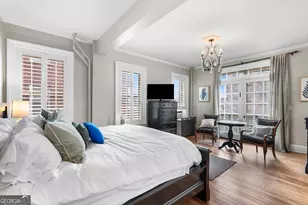 24 E Liberty St, Savannah, GA 31401 - Photo 17