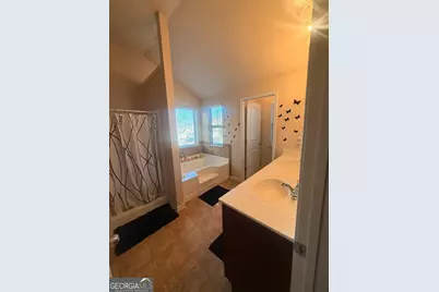 2193 Capella Circle SW, Atlanta, GA 30331 - Photo 17