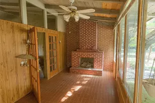 122 Jay Dr, Warner Robins, GA 31093 - Photo 9