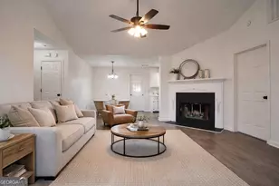 109 Carols Ln, Locust Grove, GA 30248 - Photo 3