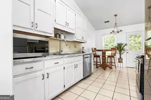 3049 Heathgate Ct, Lawrenceville, GA 30044 - Photo 7