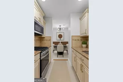 5250 Forest Downs Lane, Atlanta, GA 30349 - Photo 9