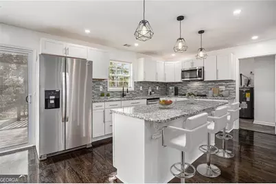 2760 Swansea Court, College Park, GA 30349 - Photo 11