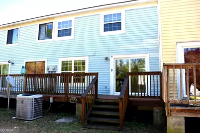 912 Pineland Avenue #APT 6, Hinesville, GA 31313 - Photo 13