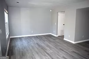 912 Pineland Ave, Hinesville, GA 31313 - Photo 5