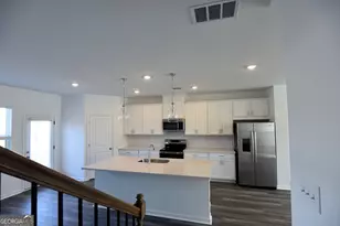 2839 Rosehall Way, Lawrenceville, GA 30044 - Photo 9