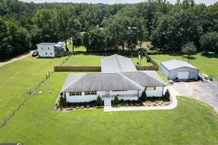 635 Jackson Lake Rd, Mansfield, GA 30055 - Photo 3