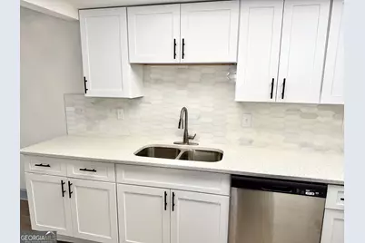 561 Northridge Crossing Drive, Sandy Springs, GA 30350 - Photo 5