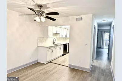 561 Northridge Crossing Drive, Sandy Springs, GA 30350 - Photo 3