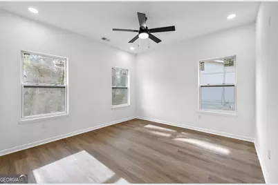 13 Midland Park Way, Newnan, GA 30263 - Photo 17