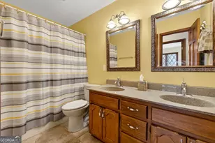 175 Flat Creek Ct, Fayetteville, GA 30214 - Photo 53