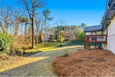 1715 Crestline Drive NE, Atlanta, GA 30345 - Photo 5