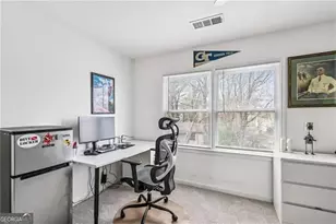 1079 Tumlin St NW, Atlanta, GA 30318 - Photo 13