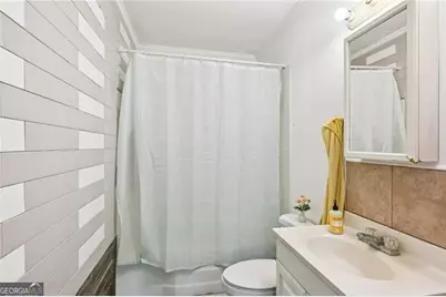 1079 Tumlin Street NW, Atlanta, GA 30318 - Photo 7