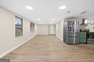 502 E Cregor St, Bloomingdale, GA 31302 - Photo 9