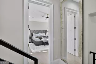 42 Chaucer St, Savannah, GA 31410 - Photo 23