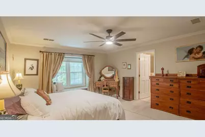 4002 Edgewood Court, Marietta, GA 30068 - Photo 3