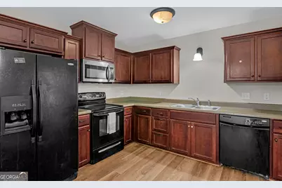 223 Guyett Avenue, Hinesville, GA 31313 - Photo 7